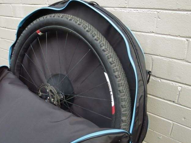 PRO wheel bag inside