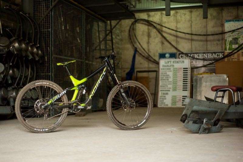 Norco Aurum A7.1 DH downhill